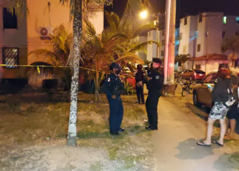 Sicarios matan a tiros a un hombre en la comunidad Irving Saladino, en Sabanitas, Colón 