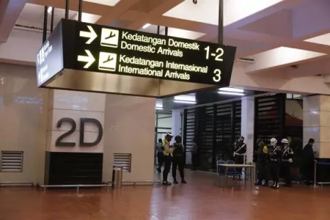 Indonesia confirma el accidente de un avión con 62 personas a bordo