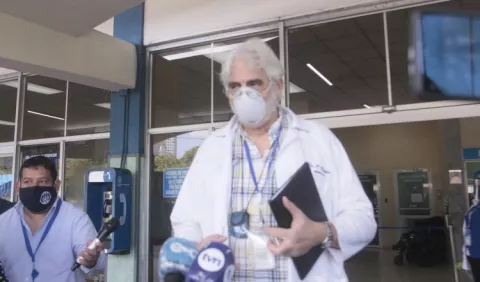 Unidad de Cuidados Intensivos del Complejo Hospitalario se encuentra al límite