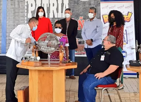 Billeteros deben validarse en el Plan Panamá Solidario para recibir beneficio