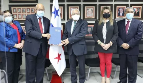 MEF firma  convenio de préstamo por 50 millones de dólares  