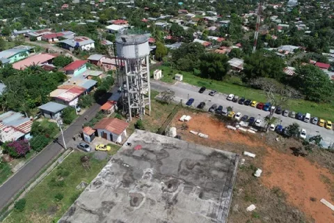 Avanzan los trabajos para poner en funcionamiento el tanque de reserva de agua en Burunga