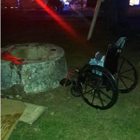 Hombre en silla de ruedas muere tras lanzarse en pozo brocal de más de 20 metros de profundidad en Santiago