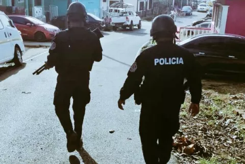 Policía Nacional retiene a  541 personas por incumplir el toque de queda