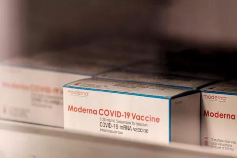 Autoridad sanitaria de México en alerta por venta ilegal de vacuna de la farmaceútica Moderna