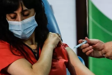 Gobierno habilita formulario en línea para  establecer en qué fase le corresponde a  cada persona vacunarse contra la covid-19 