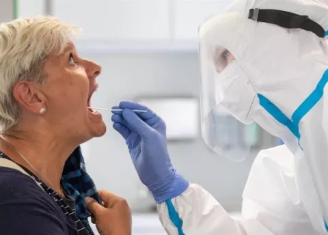 Identifican el primer caso de variante brasileña del coronavirus en Estados Unidos
