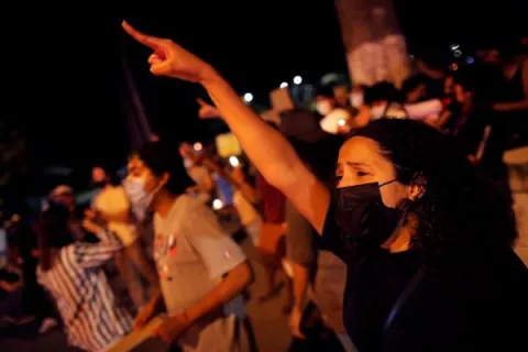 Crece la indignación en Panamá ante la impunidad de abusos sexuales a menores