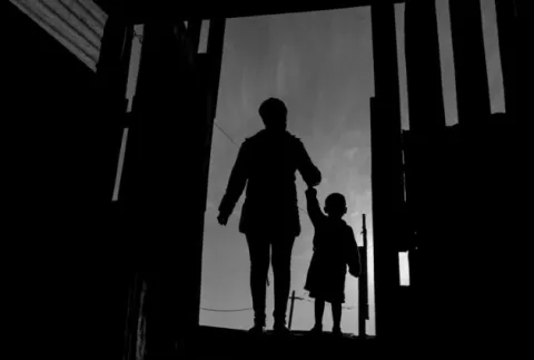 Sobre el abuso infantil en los albergues de menores