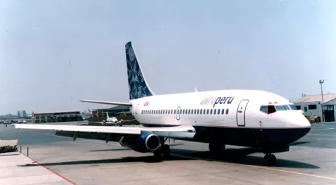 La creación de una aerolínea en Perú genera controversia 