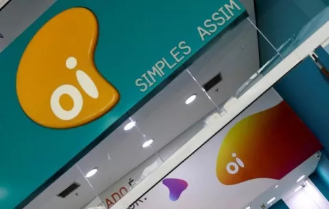 Telefónica, América Móvil y TIM compran red móvil de Oi 