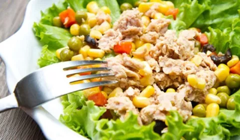 Bocados sencillos y fácil de preparar con tuna