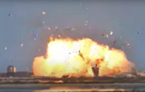 [VIDEO] Nuevo prototipo de cohete de SpaceX explota durante el aterrizaje
