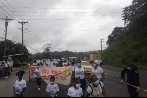 Residentes de la comunidad de Cativá piden un alto a la violencia que azota a Colón