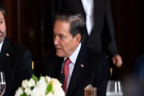 Pronunciamiento de Laurentino Cortizo sobre maltratos y abusos a menores en albergues es calificado como tardío y sin fuerza