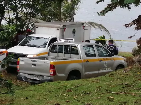 Encuentran el cuerpo sin vida de un hombre flotando en el Lago Gatún