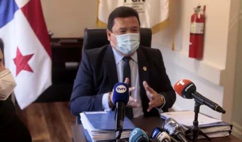 Trato  'infrahumano' y 'medieval' a menores se denuncia en informe entregado al procurador general de la Nación, Eduardo Ulloa 