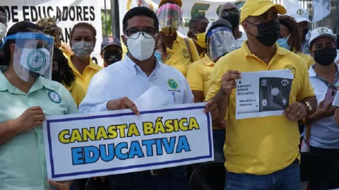 Docentes sugieren plataforma educativa nacional