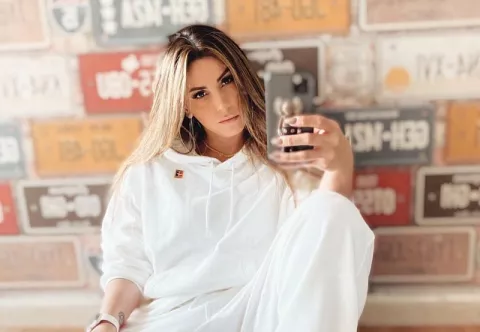 Ingrid De Ycaza amenaza a acosador con exponerlo en las redes sociales