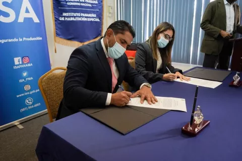 Más de 15 mil estudiantes con discapacidad recibirán preparación académica, científica y técnica por parte del ISA