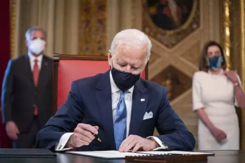 Joe Biden no levantará sanciones a Irán a menos que deje de enriquecer uranio