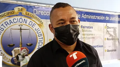 Policía Nacional usó gas pimienta para contralor a 'fiesteros' en La Chorrera