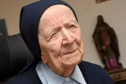 Lucile Randon, la europea más longeva con casi 117 años, se recupera de la covid-19 