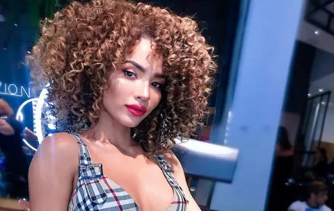 Marcela Barnes: 'Dije sí y me caso con mi mejor amigo'