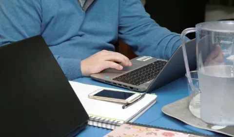 Oportunidades de empleo para jóvenes 