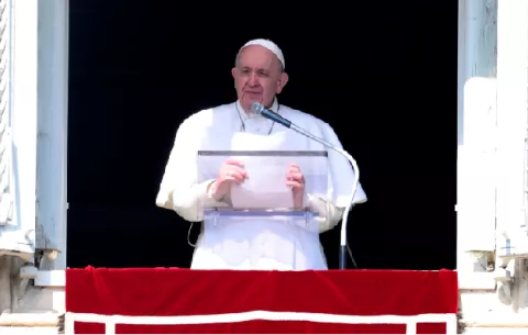 Papa Francisco condena el secuestro de 317 jóvenes en Nigeria