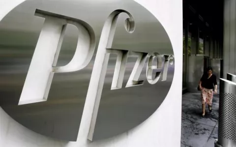  Pfizer espera facturar unos 15,000 millones de dólares en el año 2021 con su vacuna contra la covid-19