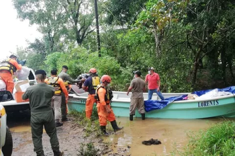 Pescador veragüense muere ahogado en la desembocadura del río Negro