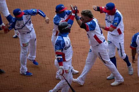 República Dominicana vence a México para mantenerse invicta en Mazatlán