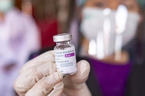 AstraZeneca difundirá datos actualizados de su vacuna contra la covid-19, tras las dudas de Estados Unidos