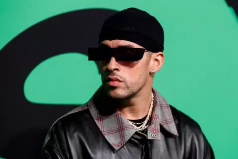 Bad Bunny debutará como luchador en WrestleMania el 11 de abril