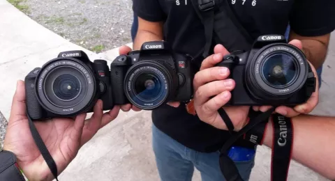 Policía Nacional detiene a una pareja supuestamente implicada en robo y ataque a fotógrafos