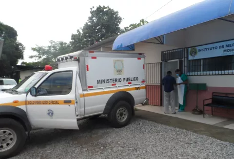 Encuentran el cadáver de un hombre desnudo tirado en una de las vías de Bugaba, Chiriquí