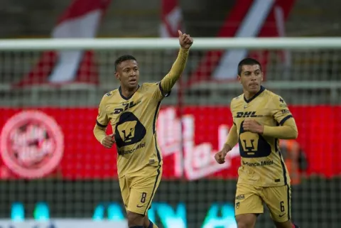 Gabriel Torres anota su primer gol, pero su equipo no levanta