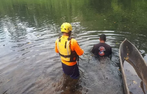 Rescatan el cuerpo de un joven que se ahogó en el río Toabré en Coclé