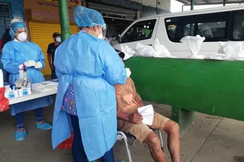 Panamá suma 445 casos nuevos y 7 muertes de covid-19 en un día