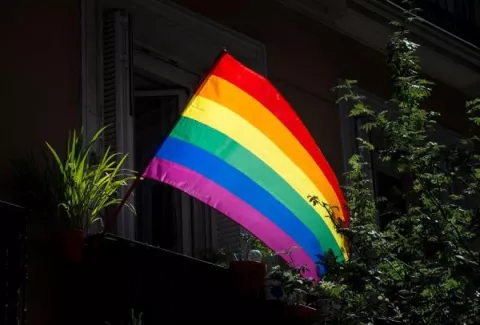 Los curas 'rebeldes' bendecirán uniones homosexuales pese a veto del Vaticano