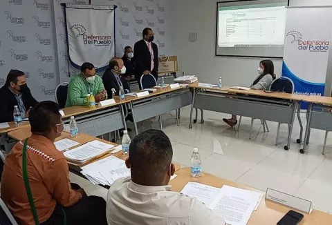 Dirigentes de afectados por hidroeléctricas en Bocas del Toro se reúnen con Defensoría del Pueblo