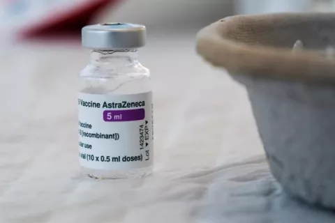 Enfermera de 27 años fallece en Georgia, tras ser vacunada con AstraZeneca