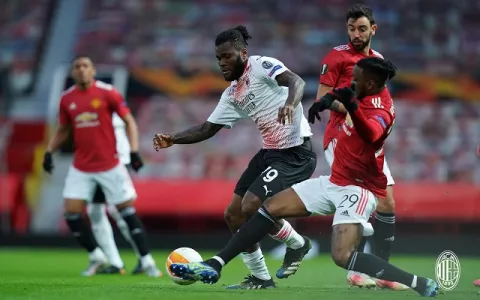 El Milan rescata empate ante el Manchester United en la Europa League