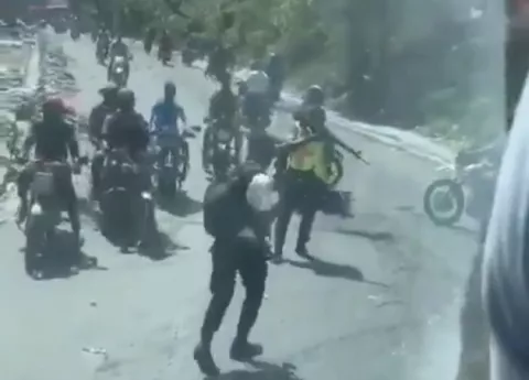 [VIDEO] ¡De terror! Asaltan con fusiles a la selección de fútbol de Belice en Haití