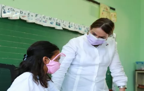 Meduca y Minsa declaran ‘Escuela Segura’ a varios centros educativos en Herrera