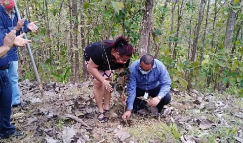 Familiares del profesor Norato González evalúan crear una fundación educativa