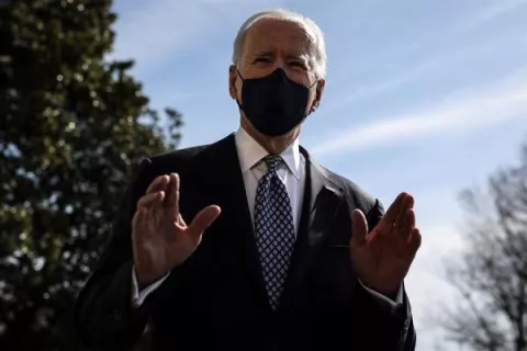 Joe Biden pide 'detener' el racismo contra los asiáticos al visitar Atlanta