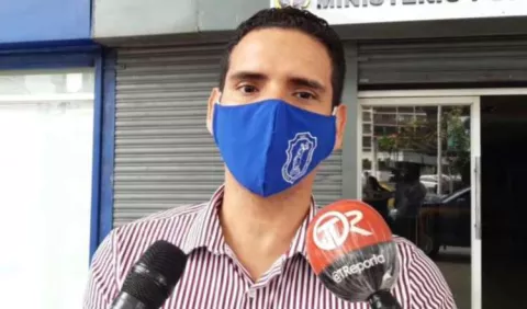 Prohíben a Edunar-54 mencionar en sus redes sociales a la exprocuradora Kenia Porcell