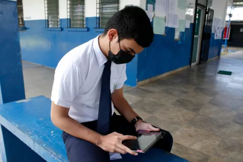 Unos 180 mil estudiantes de escuelas oficiales se han conectado a la plataforma Teams